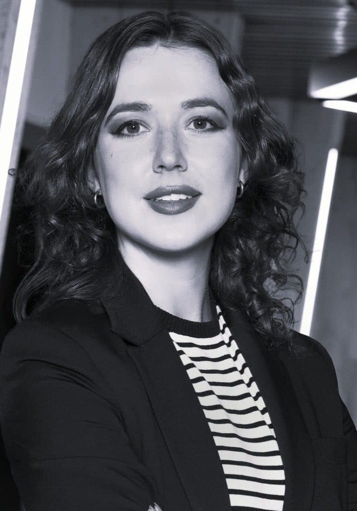 Nicole-Livingston-r1